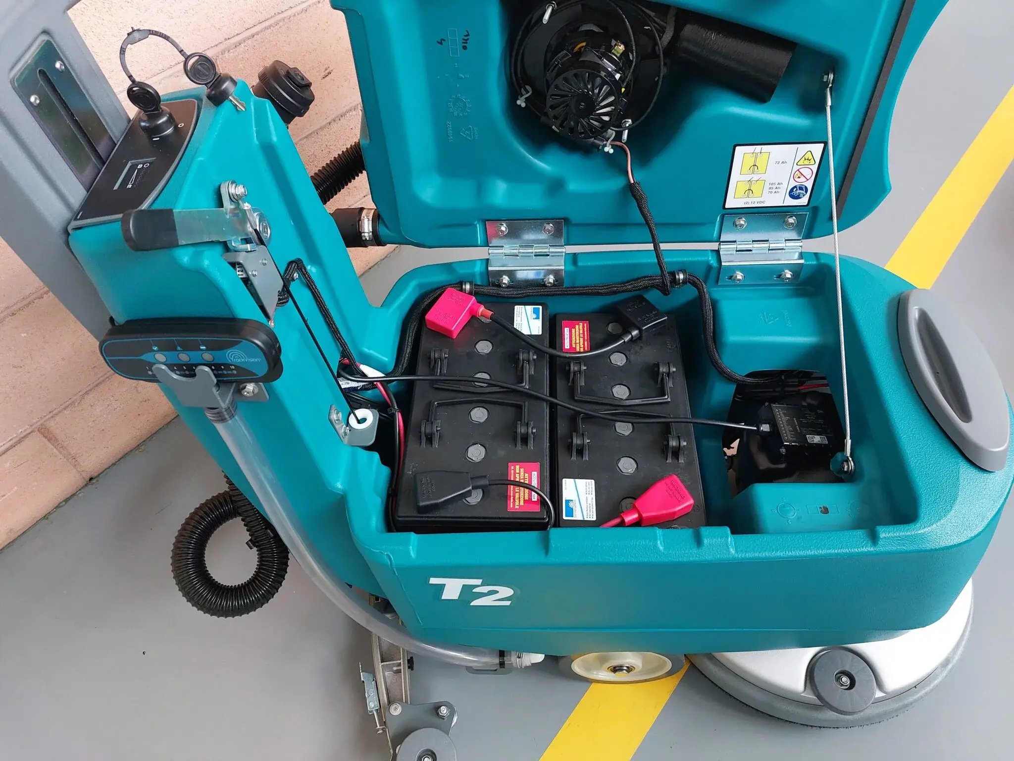 cleaning-machine-tag-interni